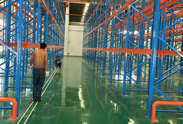 广州经济技术开发区物英特物流仓储有限公司9500平方环氧砂浆地坪